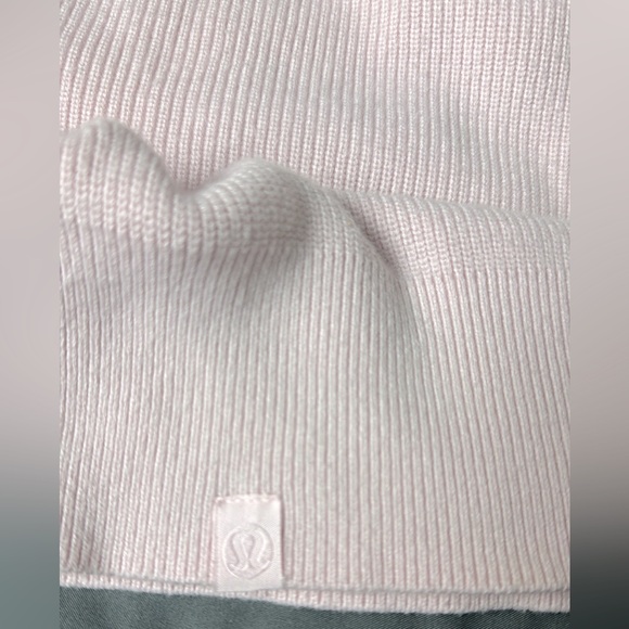 Lululemon Athletica Soft Pink Ribbed Top Size 8 - Picture 6 of 9